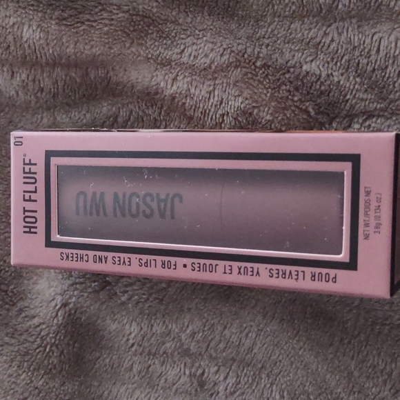 NIB JASON WU HOT FLUFF FOR EYES, LIPS & CHEEKS - Picture 2 of 3